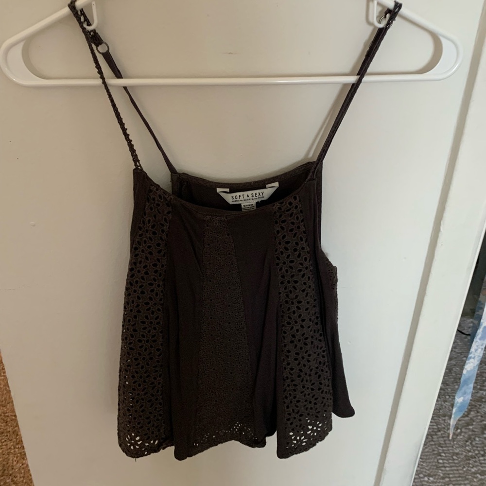 Gray tank top